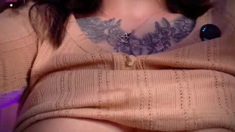 Emma Rouse Independent Model online show from 11-12-25, 06:19