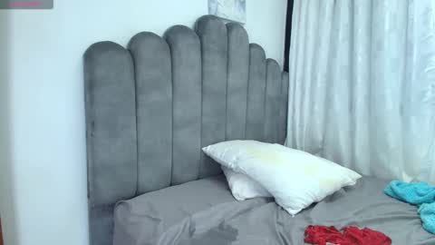 Snapshot of emma_saenz01 chatting on 12-02-25, 06:58 emma_saenz01 online show from 12-02-25, 06:58