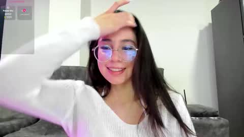 Emma online show from 12-02-25, 04:18