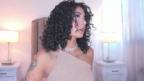Snapshot of emma_torres__ chatting on 07-28-26, 12:45 Ema online show from 07-28-26, 12:45