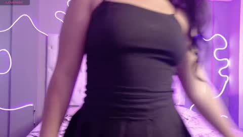 Snapshot of emma_visconti chatting on 10-08-25, 12:25 emma_visconti online show from 10-08-25, 12:25