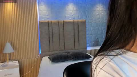 Snapshot of emmaa_robertts chatting on 10-04-25, 11:52 Emma Everyday From 0530 to 1430 Col Time online show from 10-04-25, 11:52