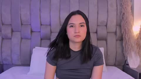 Emma online show from 06-20-26, 07:16