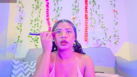 Emma online show from 11-23-25, 03:56