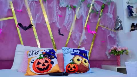 emma cortez online show from 10-18-25, 11:55