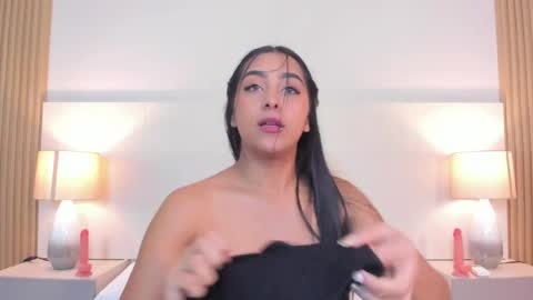 emmaespencer  online show from 04-25-26, 01:41