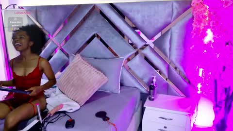 emmalove01 online show from 05-19-26, 02:40