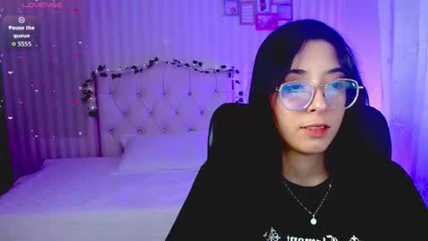 Emmas Room online show from 02-24-26, 01:36