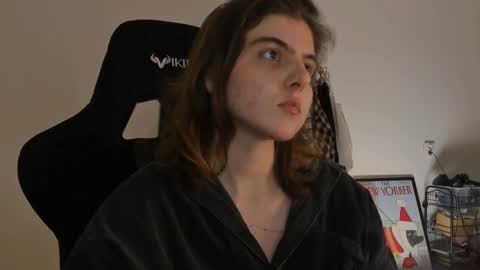 Emma online show from 12-24-24, 07:33