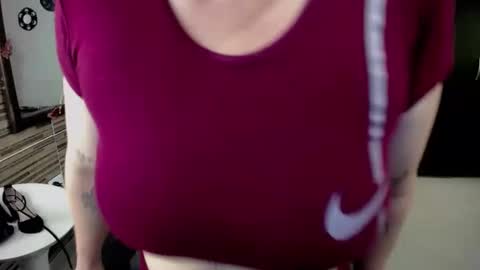 Emma online show from 11-08-25, 07:23