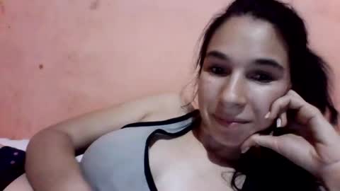 Snapshot of emmaryve chatting on 02-15-26, 05:53 Emma online show from 02-15-26, 05:53