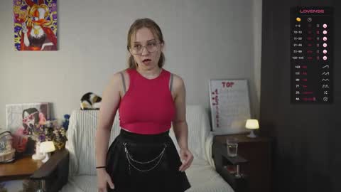 Mia online show from 09-11-25, 03:45