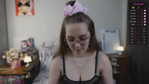 Mia online show from 02-28-26, 01:45