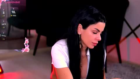 Emma online show from 11-26-25, 07:48