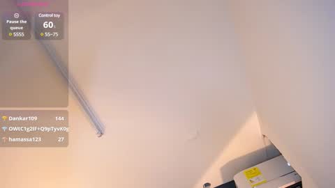 Emma watsom online show from 03-09-25, 04:44