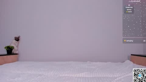 Emmelie online show from 09-23-25, 06:55