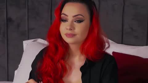 Emm online show from 11-21-25, 05:50