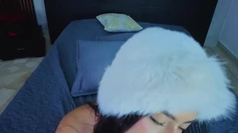 emmi_collins online show from 03-26-26, 07:52