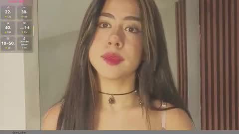 emmi_collins online show from 06-19-26, 07:39