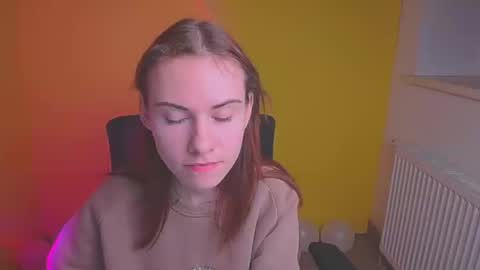 Snapshot of emmi_rossum chatting on 02-18-25, 03:21 Emmi online show from 02-18-25, 03:21