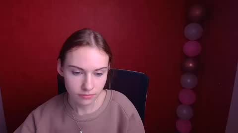 Snapshot of emmi_rossum chatting on 02-22-25, 03:25 Emmi online show from 02-22-25, 03:25