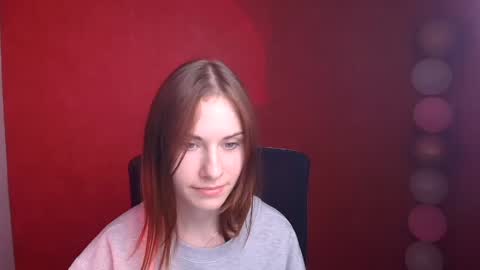 Snapshot of emmi_rossum chatting on 03-03-25, 03:09 Emmi online show from 03-03-25, 03:09