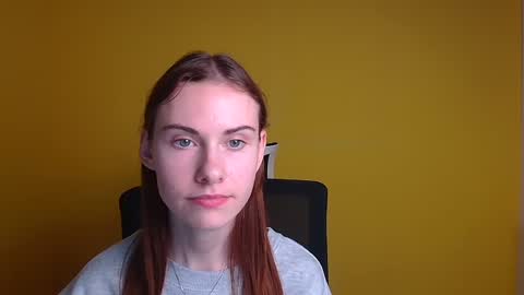 Snapshot of emmi_rossum chatting on 03-04-25, 03:15 Emmi online show from 03-04-25, 03:15