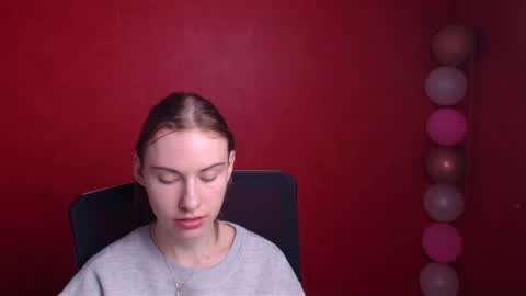 Snapshot of emmi_rossum chatting on 03-06-25, 03:35 Emmi online show from 03-06-25, 03:35