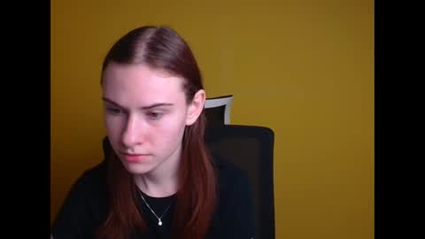 Snapshot of emmi_rossum chatting on 03-08-25, 09:51 Emmi online show from 03-08-25, 09:51