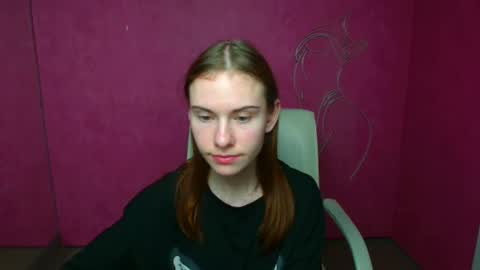 Snapshot of emmi_rossum chatting on 03-10-25, 01:45 Emmi online show from 03-10-25, 01:45