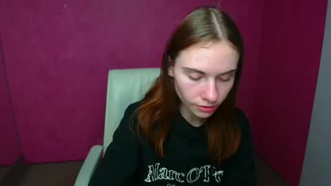 Snapshot of emmi_rossum chatting on 03-10-25, 04:49 Emmi online show from 03-10-25, 04:49