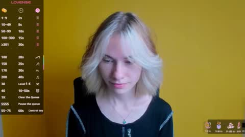 Snapshot of emmi_rossum chatting on 09-30-25, 05:12 Emmi online show from 09-30-25, 05:12