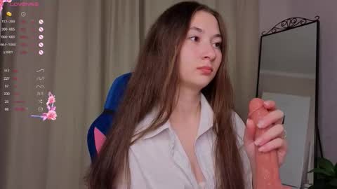 Emmi online show from 09-20-25, 11:33