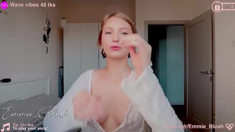 Emily online show from 09-20-25, 06:25