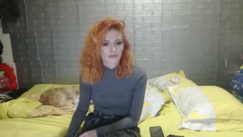 Snapshot of emmily000 chatting on 01-01-25, 03:02 Emmily000 online show from 01-01-25, 03:02