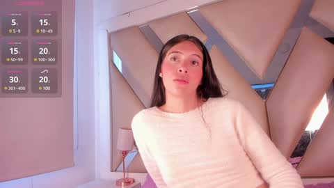 emmily_evans_ online show from 01-10-25, 01:09