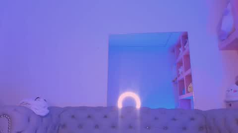 Snapshot of emmily_savage chatting on 02-27-25, 11:52 online show from 02-27-25, 11:52
