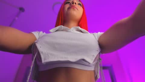 Snapshot of emmily_savage chatting on 09-13-25, 11:21 online show from 09-13-25, 11:21