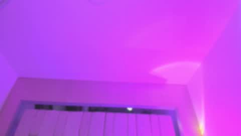 Snapshot of emmily_savage chatting on 09-25-25, 09:46 online show from 09-25-25, 09:46