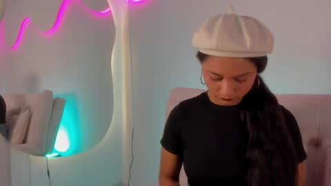 EMMILY online show from 05-23-26, 10:19