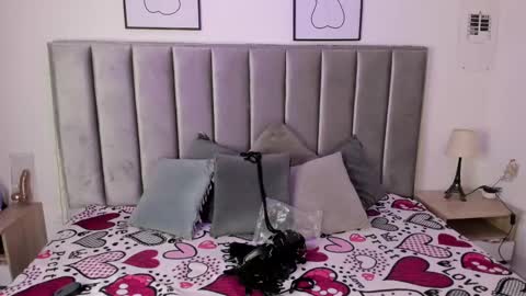 Snapshot of emmy_turnner chatting on 03-08-25, 01:25 Emily Laila online show from 03-08-25, 01:25