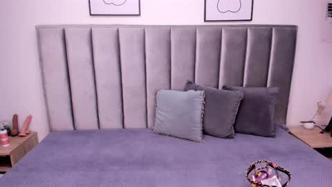 Snapshot of emmy_turnner chatting on 10-06-25, 12:02 Emily Laila online show from 10-06-25, 12:02