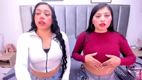 Snapshot of emmy_turnner chatting on 10-15-25, 12:27 Emily Laila online show from 10-15-25, 12:27
