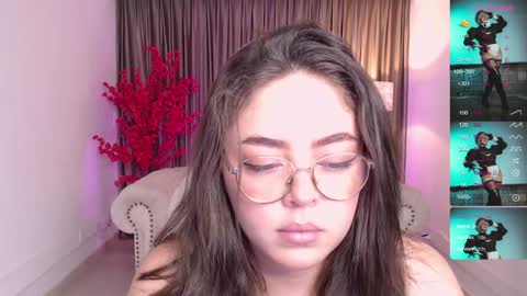 Snapshot of emmy_walker1 chatting on 01-11-25, 11:12 Emmy Walker online show from 01-11-25, 11:12