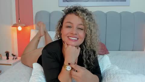 Emma online show from 11-24-25, 03:56