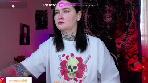 Snapshot of emmybrightj_ chatting on 03-11-26, 02:17 Emmy Bright 50 online show from 03-11-26, 02:17