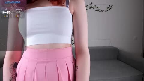 Snapshot of emmyflower chatting on 03-11-25, 05:57 emmyflower online show from 03-11-25, 05:57