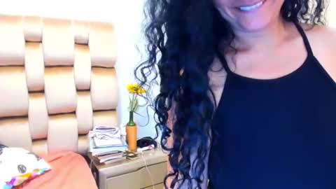 emperatriztapia online show from 06-10-26, 01:43