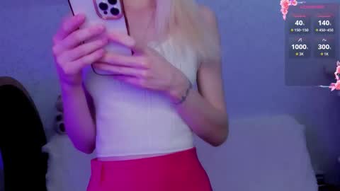 Snapshot of empress_ki chatting on 01-19-26, 01:09 Ki online show from 01-19-26, 01:09