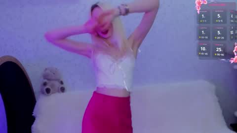 Snapshot of empress_ki chatting on 02-21-26, 01:17 Ki online show from 02-21-26, 01:17